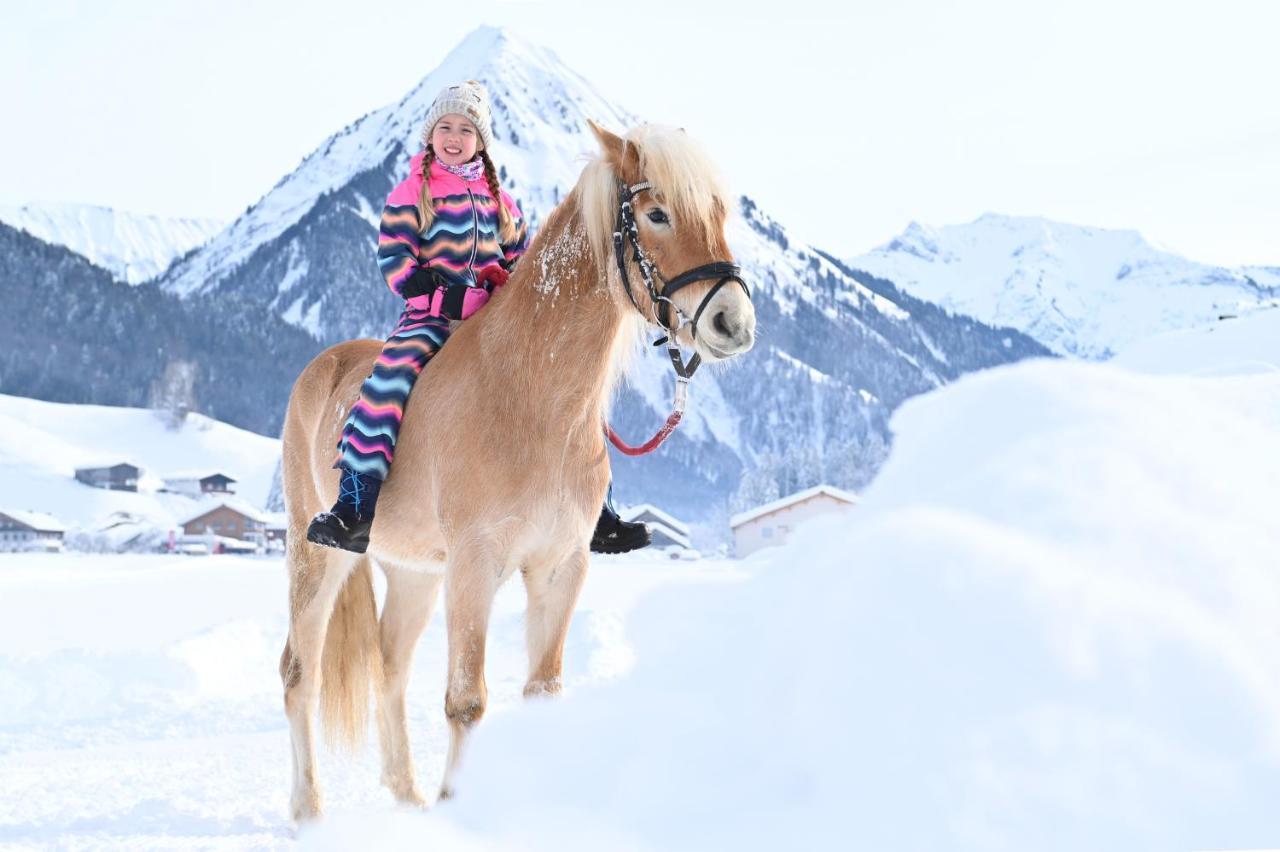 Haus Bergquell Daire Au (Vorarlberg) Dış mekan fotoğraf